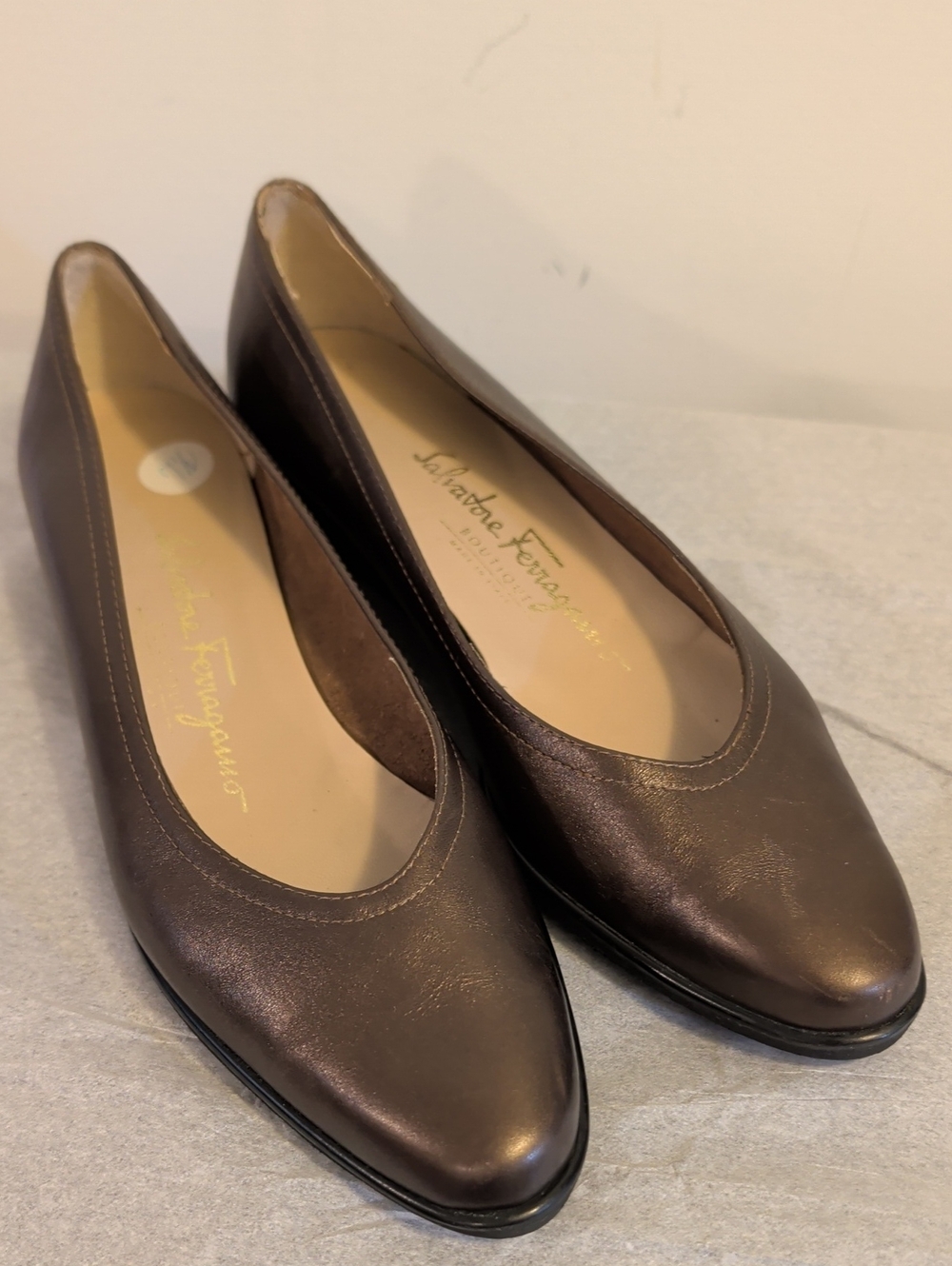 Salvatore Ferragamo Dark Brown Leather Pointed Ballet Flats In Size 7.5